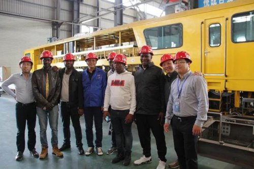 <b>South Africa inspection team visited Hubei Srida Heavy-duty Engineering Machinery Co., Ltd</b>